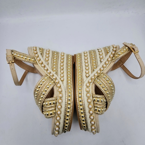 Steve Madden Juniper Raffia Platform Gold Pearls Accent Wedge Sandals Size 11. - Picture 10 of 16